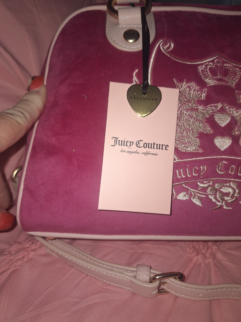 EXCLUSIVE Y2K Juicy Couture Pink Velvet Logo Crossbody Bag - Picture 3 of 10